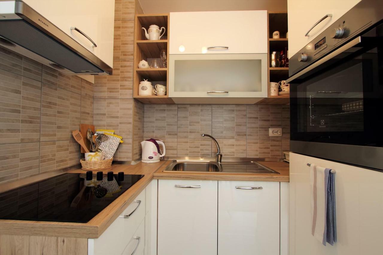 Apartament Apartman Ana Otočac Zewnętrze zdjęcie