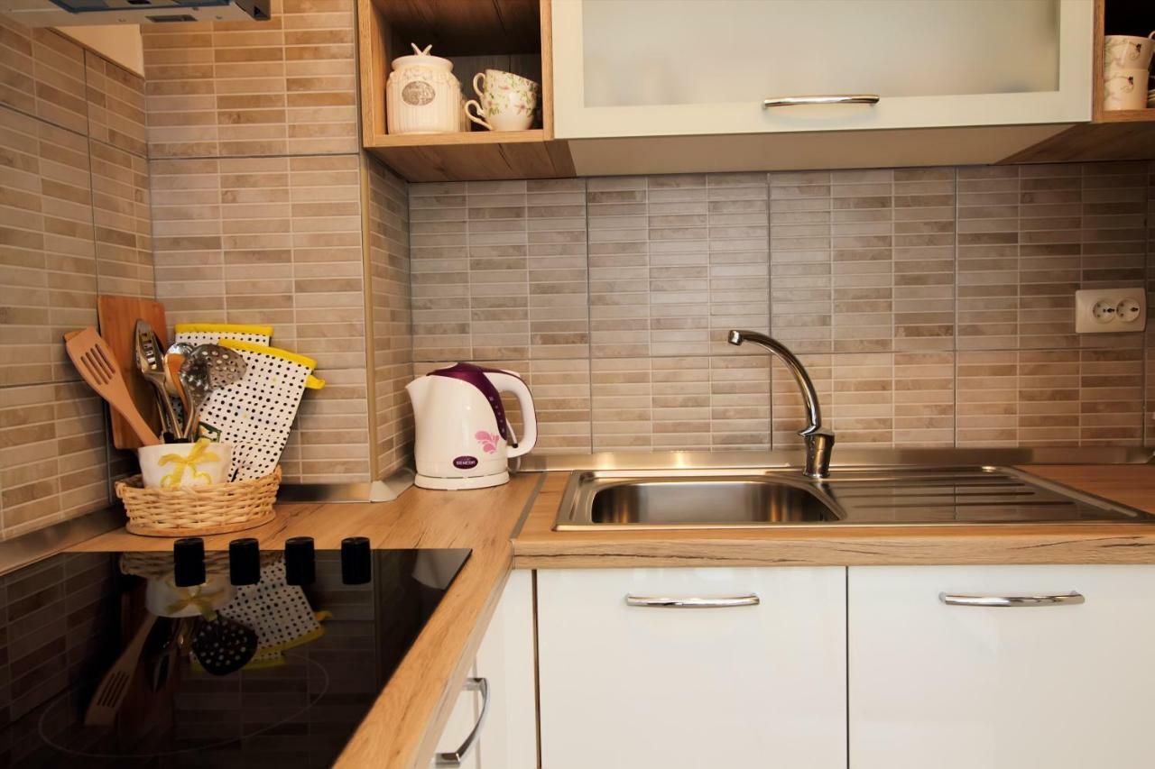 Apartament Apartman Ana Otočac Zewnętrze zdjęcie