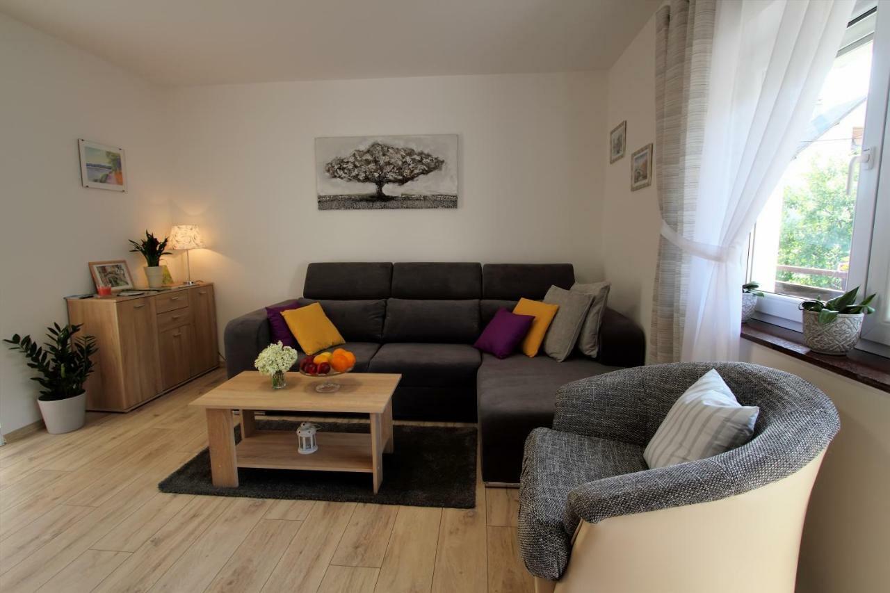 Apartament Apartman Ana Otočac Zewnętrze zdjęcie